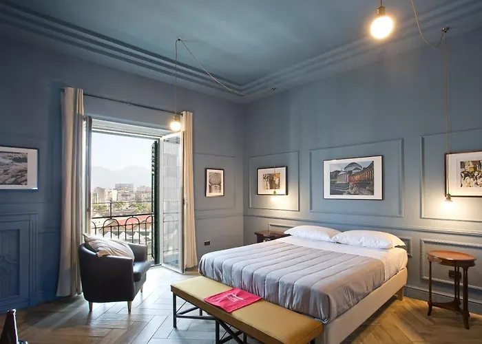 Eleganza Nel Cuore Di Napoli By Wonderful Italy